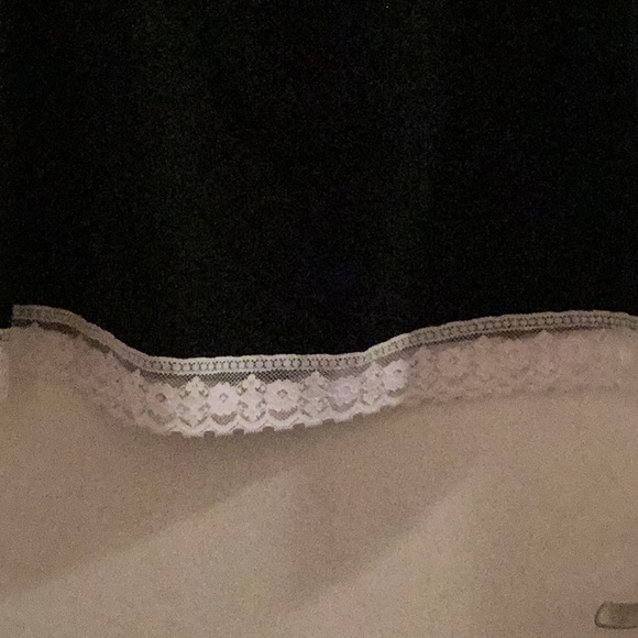 Arden B. Vintage Black Skirt With White Lace Trim Size 10 - Picture 2 of 9